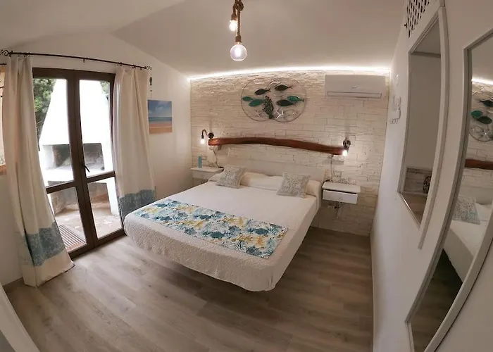 Apartamento Oasi Del Relax - Seaside Peaceful Panoramic Terrace In Italy - New Sardinia 50 Mt Beach&sea Full Comfort Air Conditioning-wifi-parking-privacy Torre dei Corsari