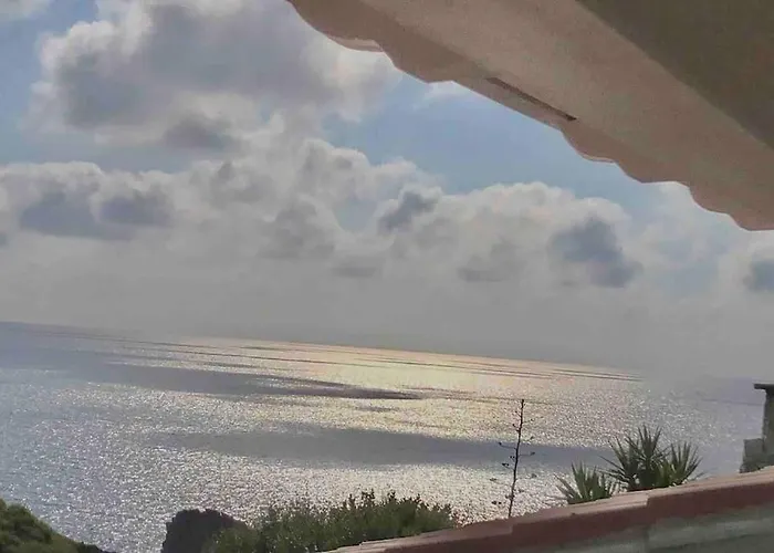 Oasi Del Relax - Seaside Peaceful Panoramic Terrace In Italy - New Sardinia 50 Mt Beach&sea Full Comfort Air Conditioning-wifi-parking-privacy Apartamento Torre dei Corsari
