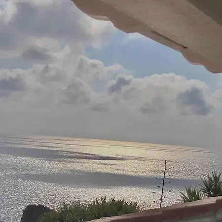 Oasi Del Relax: Beachfront Sardinian Retreat With Panoramic Terrace Apartment Torre dei Corsari