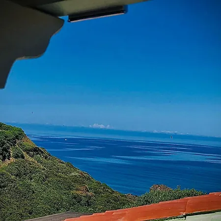 Oasi Del Relax: Beachfront Sardinian Retreat With Panoramic Terrace *